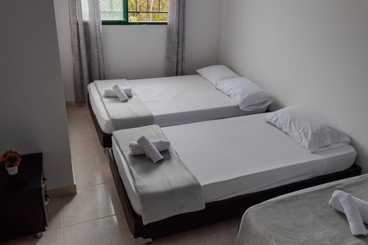 Los Nonos Hostel Guadalupe Dış mekan fotoğraf