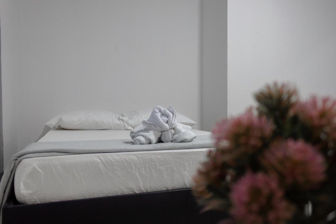 Los Nonos Hostel Guadalupe Dış mekan fotoğraf