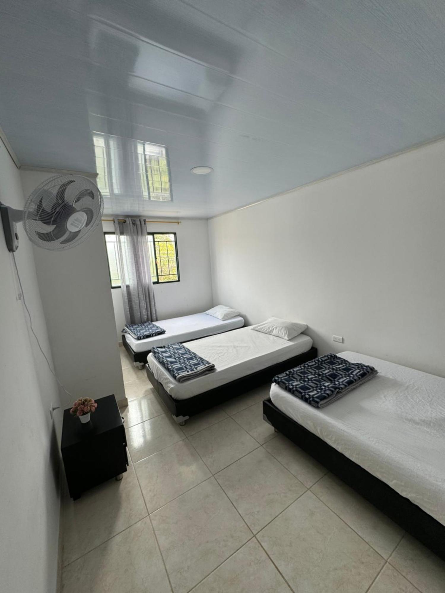 Los Nonos Hostel Guadalupe Dış mekan fotoğraf